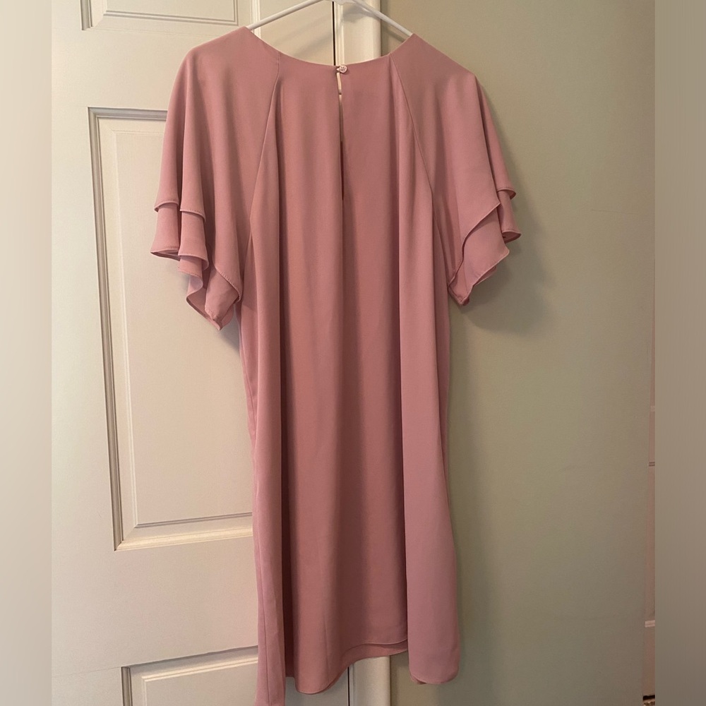 Three Eighty Two Flowy Shift dress in Quartz size M